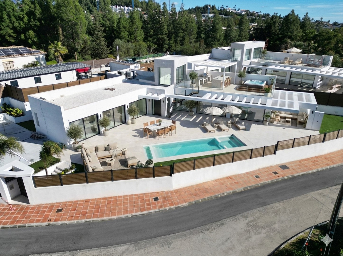 Chaparral Sunset Villas — villa de lujo en El Chaparral, Mijas Costa